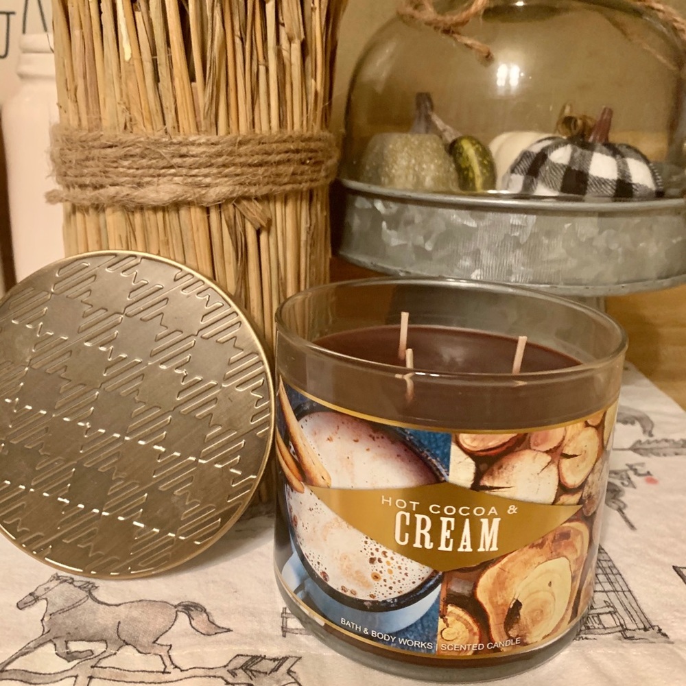 Bath and body works candle